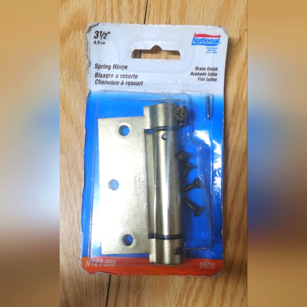 National Hardware Spring Hinge 3 1/2" Brass Finish 8,9cm